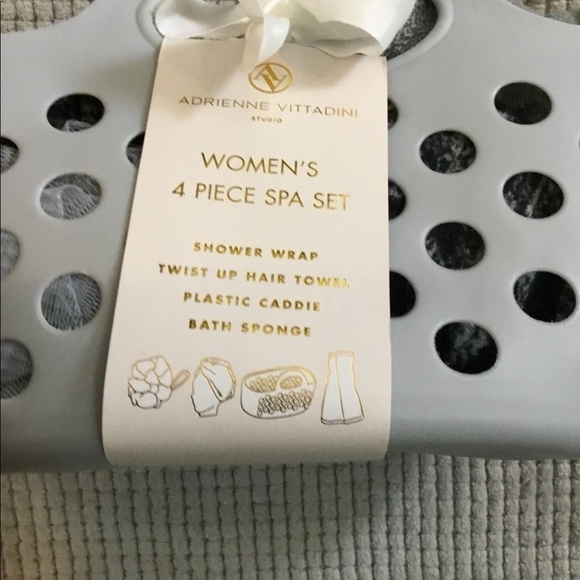 Adrienne Vittadini womans 4 piece spa set gray caddy - Picture 4 of 16
